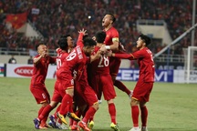 Quế Ngọc Hải đeo băng thủ quân đội tuyển Việt Nam tại Asian Cup 2019