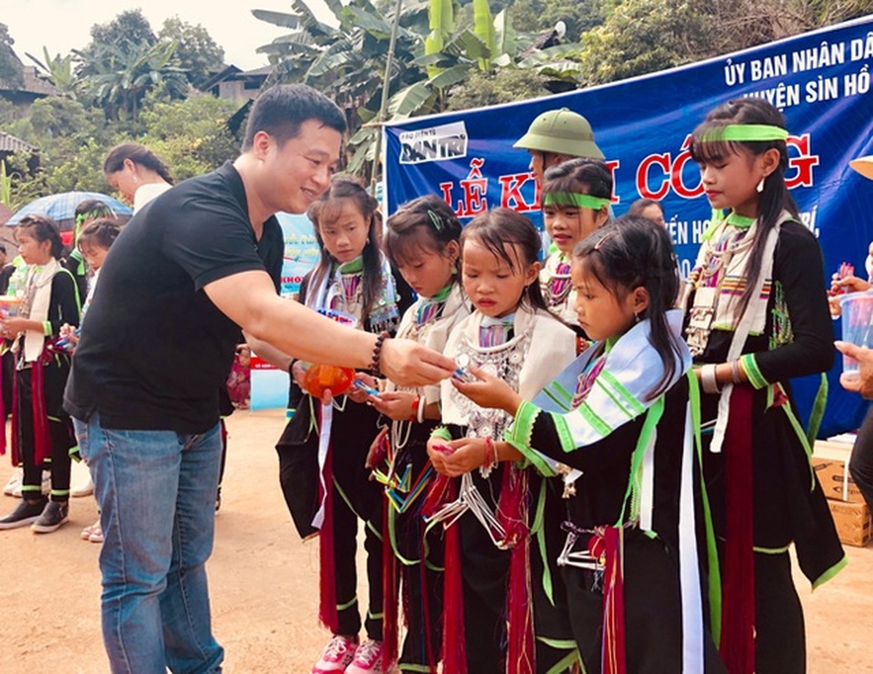 Rất nhiều học sinh vùng khó không thể tiếp cận phương pháp học trực tuyến - 2 Rất nhiều học sinh vùng khó không thể tiếp cận phương pháp học trực tuyến - 2