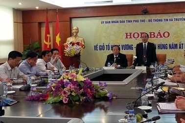 Bắn pháo hoa tầm cao tại Lễ giỗ Tổ Hùng Vương