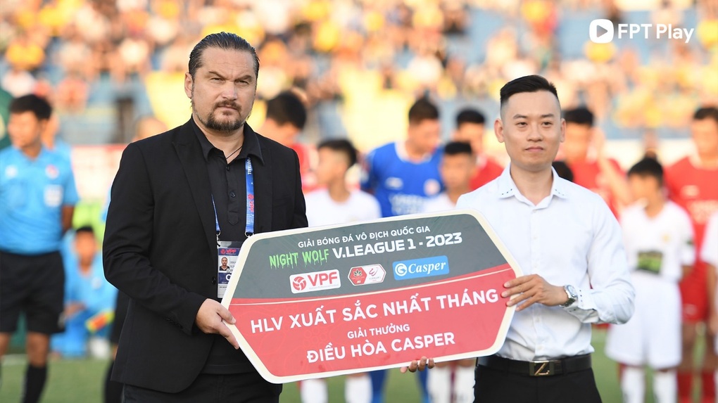 VPF cùng Casper công bố giải thưởng V.League tháng 4 - 1 VPF cùng Casper công bố giải thưởng V.League tháng 4 - 1