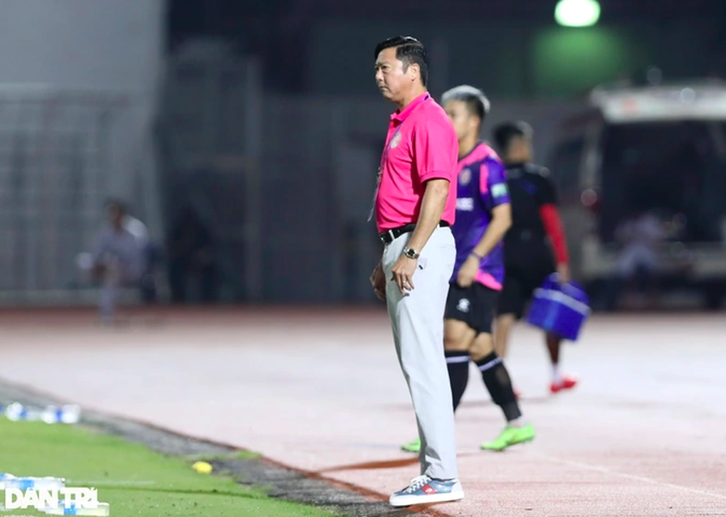 Cuộc đua trụ hạng V-League 2023 và áp lực của HLV Lê Huỳnh Đức - 1 Cuộc đua trụ hạng V-League 2023 và áp lực của HLV Lê Huỳnh Đức - 1