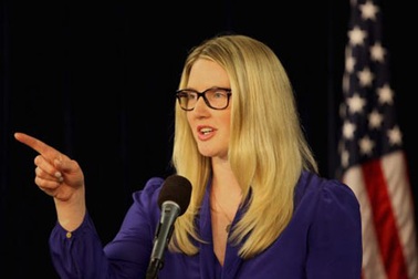 Mỹ cáo buộc Nga bắn pháo vào Ukraine