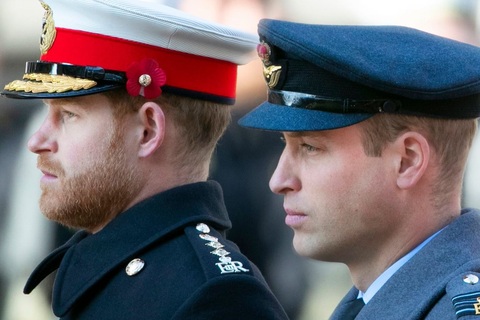 Hoàng tử William lên tiếng về quyết định sốc của em trai