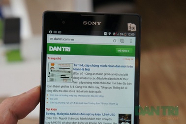 Phablet tầm trung của Sony bất ngờ bán sớm tại Việt Nam