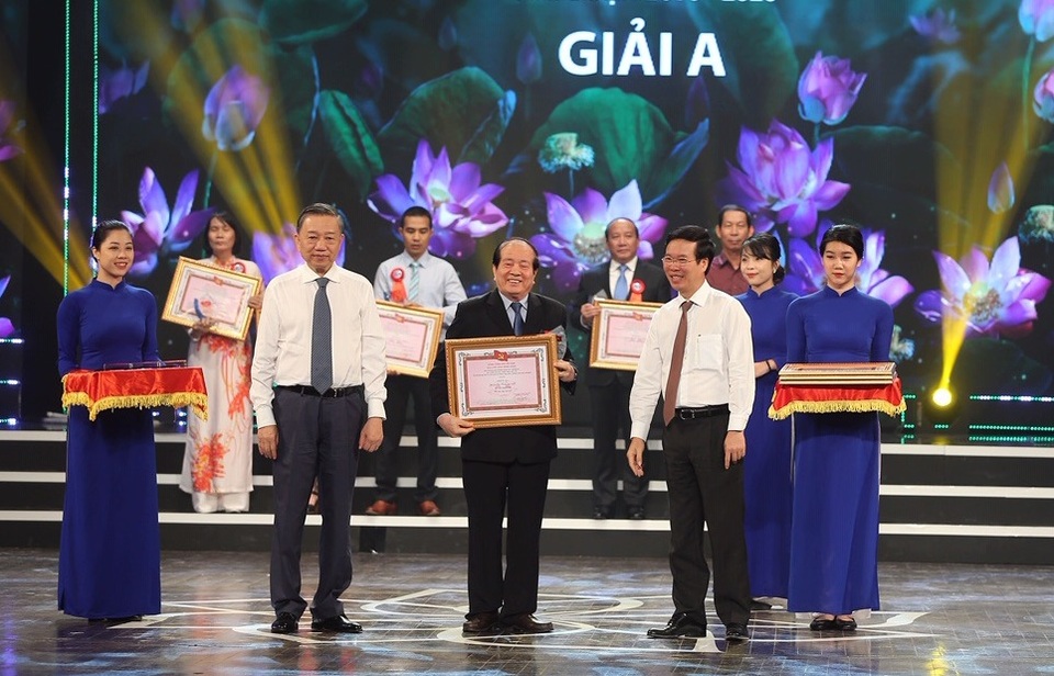 Tác phẩm của cố nhà thơ Cuba Felix Pita Rodriguez được trao giải Đặc biệt - 3 Tác phẩm của cố nhà thơ Cuba Felix Pita Rodriguez được trao giải Đặc biệt - 3