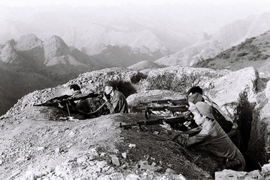 Đời người chỉ chết một lần, xin chết cho Tổ quốc!