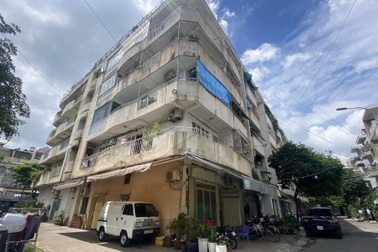 Đã gỡ hết "chuồng cọp" tại cư xá xảy ra cháy khiến 8 người chết ở TPHCM