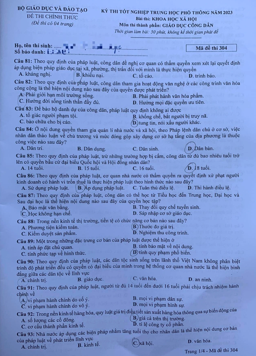 Nhiều câu hỏi, vấn đề trong đề thi giáo dục công dân kỳ thi tốt nghiệp THPT "gây khó" cho cả các tiến sĩ luật