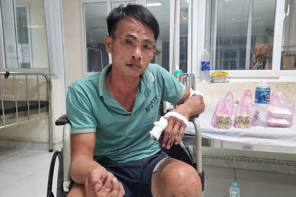Vụ lật xe 4 người thương vong: Phút sinh tử trên đèo Ngọc Vin - 1 Vụ lật xe 4 người thương vong: Phút sinh tử trên đèo Ngọc Vin - 1