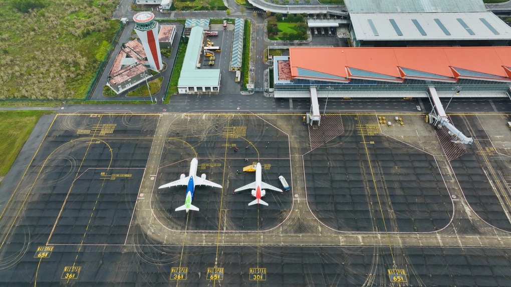 Hai vấn đề lưu ý khi cho máy bay made in China được khai thác ở Việt Nam - 2 Hai vấn đề lưu ý khi cho máy bay made in China được khai thác ở Việt Nam - 2