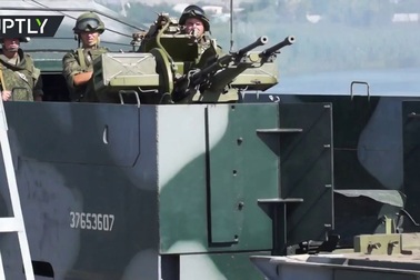 Đoàn tàu bọc thép đặc biệt của Nga lần đầu tập trận sau 15 năm