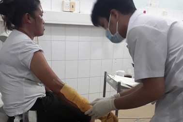 Nổ bình gas mini ở chợ đêm Phú Quốc, nhiều du khách bị bỏng