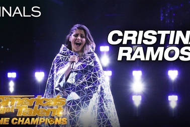 Giọng ca opera của người đẹp Tây Ban Nha