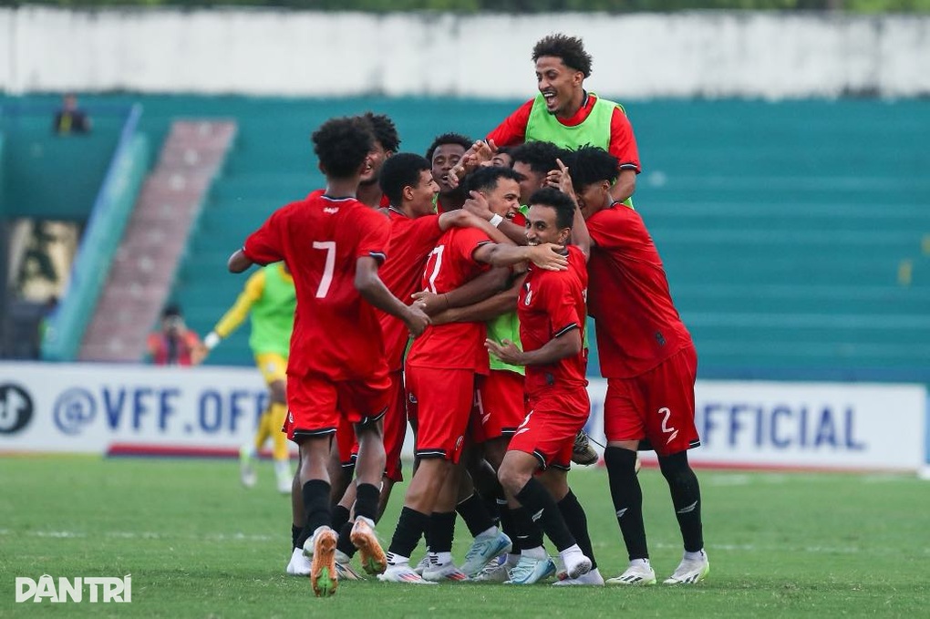 U23 Yemen thắng Bangladesh, gây áp lực lên U23 Việt Nam - 2 U23 Yemen thắng Bangladesh, gây áp lực lên U23 Việt Nam - 2