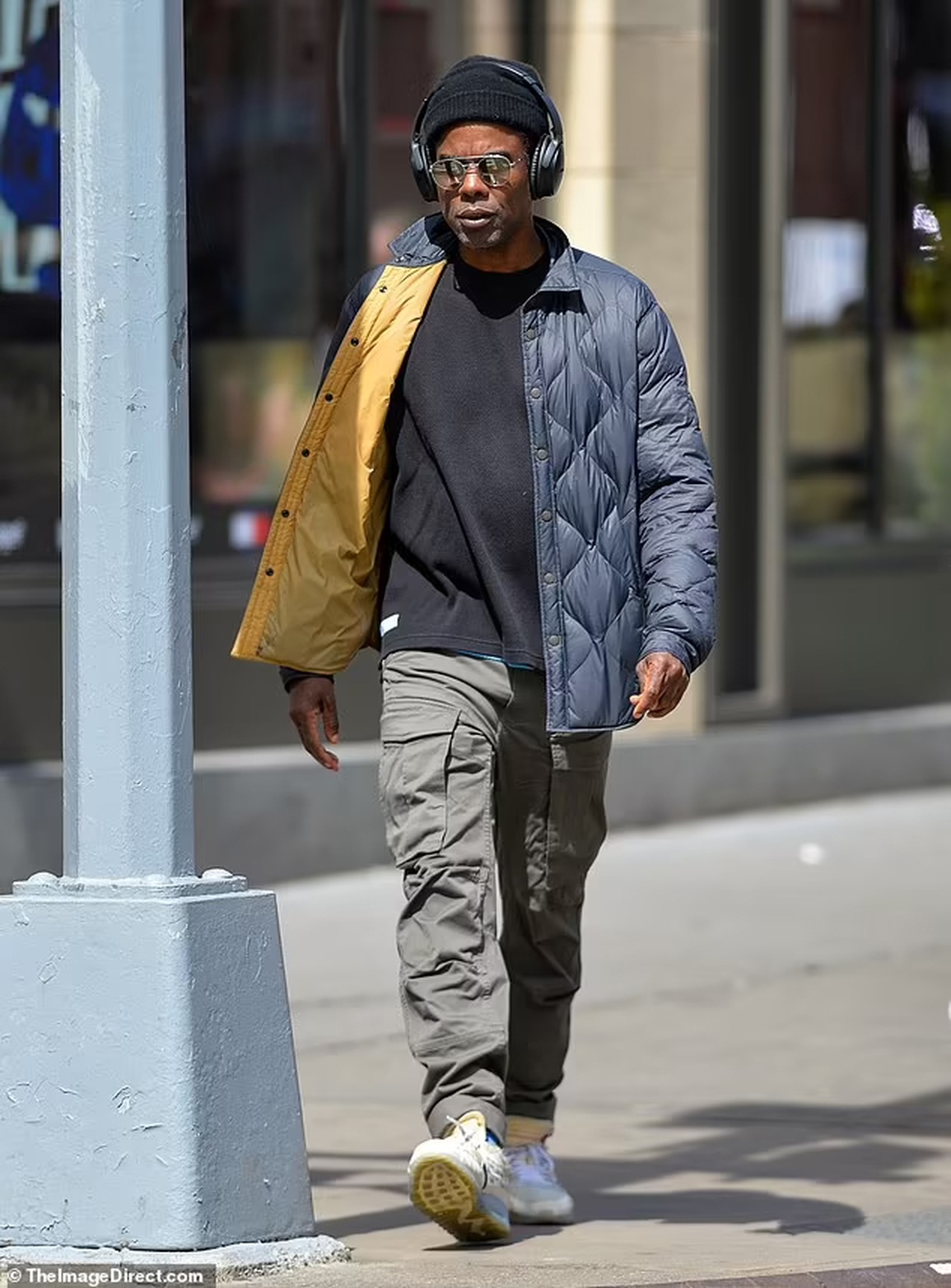 Chris Rock tái xuất sau khi bị Will Smith tát tại lễ trao giải Oscar - 1 Chris Rock tái xuất sau khi bị Will Smith tát tại lễ trao giải Oscar - 1