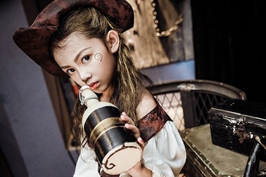 Hot boy, hot girl nhí hoá trang "chất lừ" cho lễ Halloween