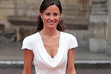 Em gái Kate Middleton tỏa sáng trong đám cưới chị