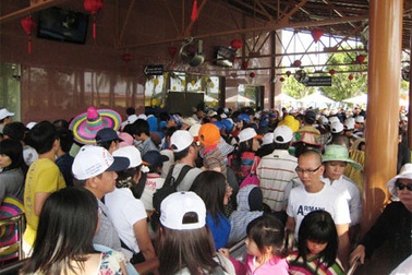 Du lịch Khánh Hòa bội thu trong dịp Tết 2012