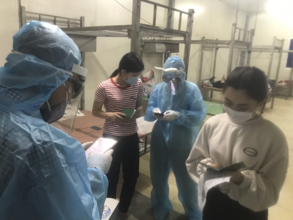 Hải Phòng: Nhân viên quán SUNNY F1 của chuyên gia Trung Quốc âm tính lần 1 - 2 Hải Phòng: Nhân viên quán SUNNY F1 của chuyên gia Trung Quốc âm tính lần 1 - 2