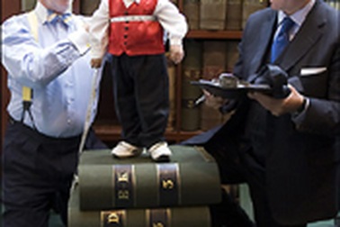 Người lùn nhất thế giới “du hí” London