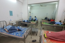 Phú Yên: 82 công nhân nhập viện sau bữa ăn trưa