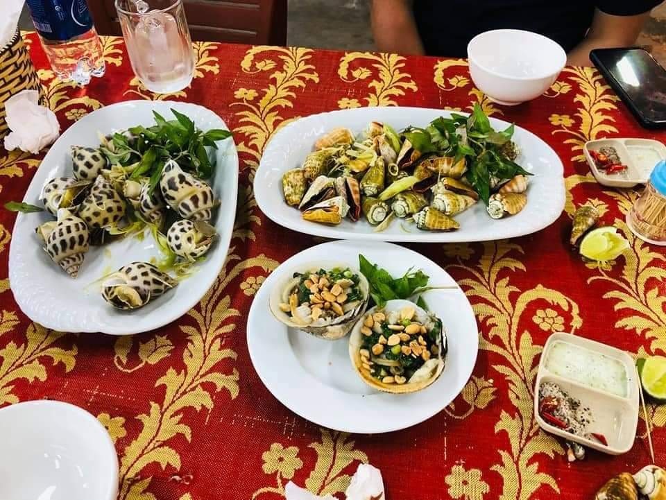 Một nhà hàng ở Nha Trang bị tố chặt chém 1,8 triệu đồng/kg ốc hương - 3 Một nhà hàng ở Nha Trang bị tố chặt chém 1,8 triệu đồng/kg ốc hương - 3