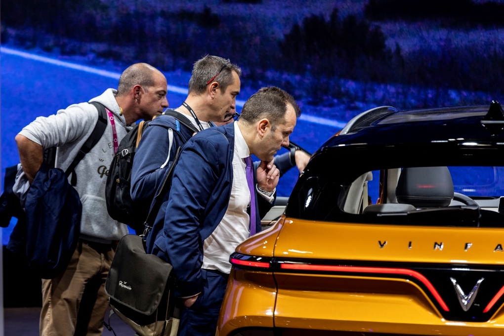 4 mẫu xe điện VinFast hút khách tại Paris Motor Show 2022 - 3 4 mẫu xe điện VinFast hút khách tại Paris Motor Show 2022 - 3
