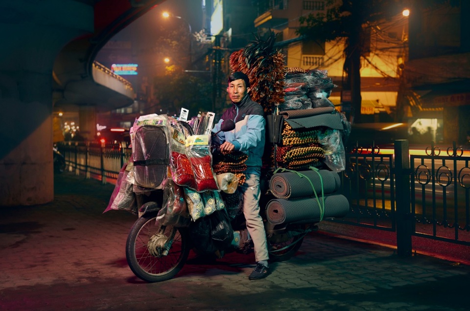 Bộ ảnh “Bikes of Hanoi” tranh tài tại giải ảnh quốc tế - 2 Bộ ảnh “Bikes of Hanoi” tranh tài tại giải ảnh quốc tế - 2