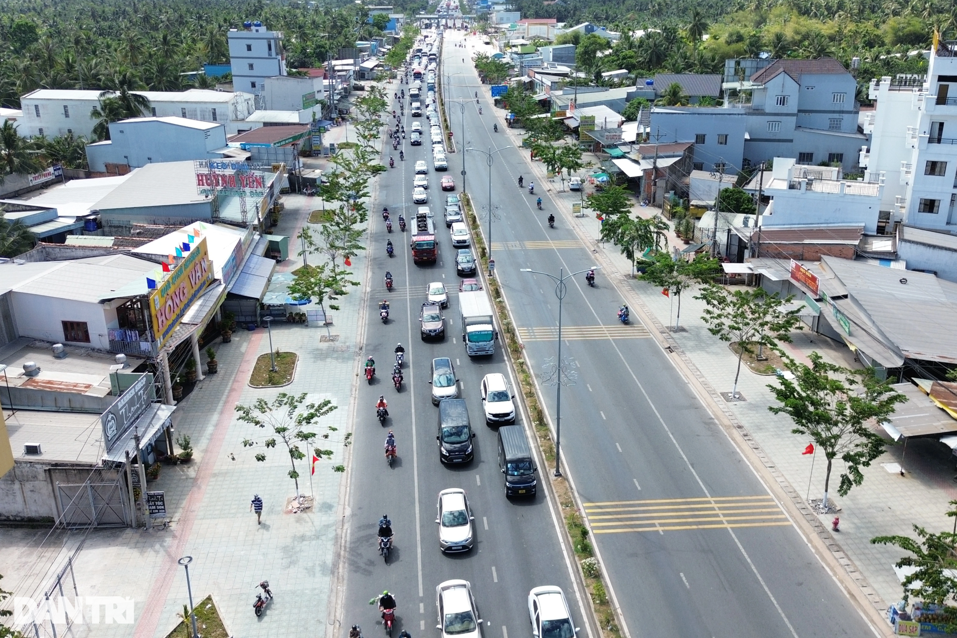 Người dân miền Tây lỉnh kỉnh hành lý trở lại TPHCM sau lễ - 5 Người dân miền Tây lỉnh kỉnh hành lý trở lại TPHCM sau lễ - 5