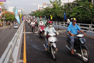 TPHCM thông xe cầu vượt bằng thép thứ 3