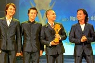 AC&M: Những chàng không còn cô đơn