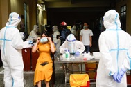 TPHCM: Gần 20.000 người phải cách ly vì dịch Covid-19