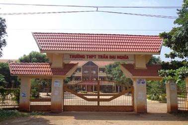 Kỷ luật hiệu trưởng mắc hàng loạt sai phạm