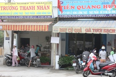 Tiểu thương bán cá, bán rau bị “ép” làm... giám đốc