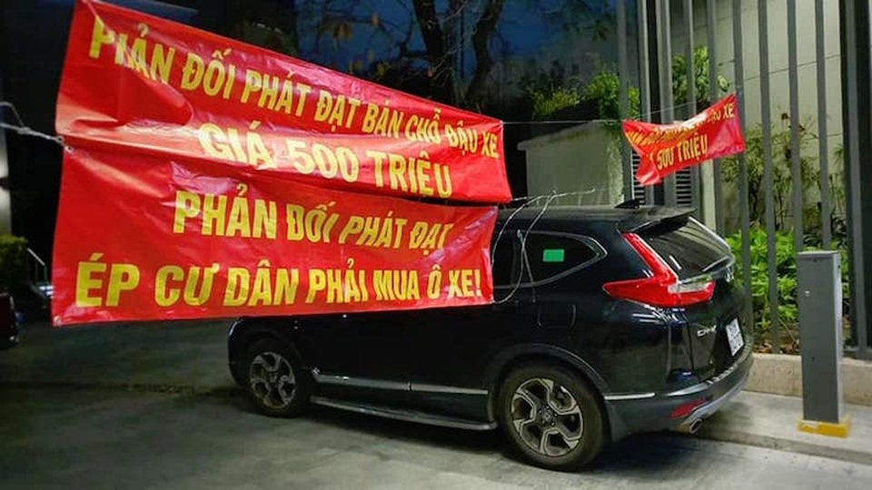 Hy hữu: Cư dân kiện chủ đầu tư vì bán chỗ để xe - 1 Hy hữu: Cư dân kiện chủ đầu tư vì bán chỗ để xe - 1