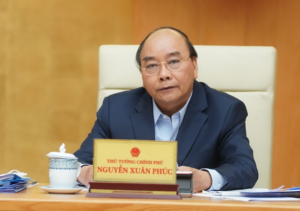 “Tiếp tục cách ly là quyết định khó khi người dân mong được “tháo ngòi” - 2 “Tiếp tục cách ly là quyết định khó khi người dân mong được “tháo ngòi” - 2
