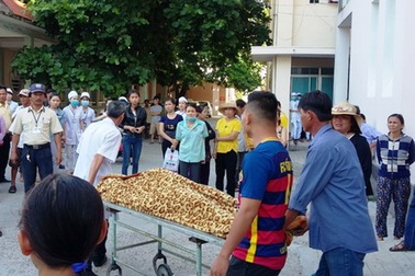 Bình Định: Sản phụ chết bất thường khi chờ sinh?