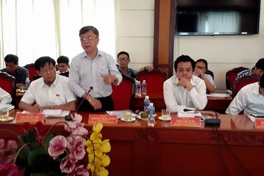 Giải quyết hồ sơ nhà đất: Phải "bôi trơn" mới... nhanh?!