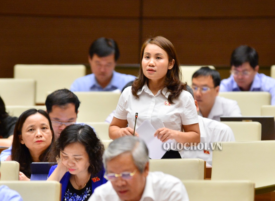 Kiến nghị dành quyền “ưu tiên” cho ô tô đưa đón học sinh - 2 Kiến nghị dành quyền “ưu tiên” cho ô tô đưa đón học sinh - 2