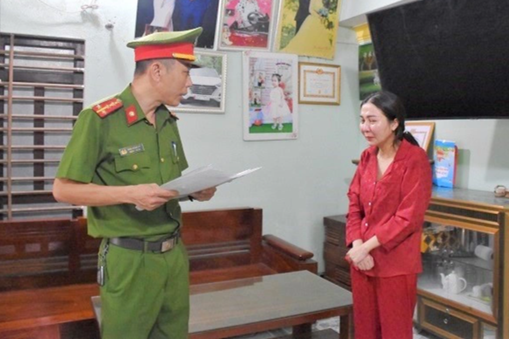 Kêu gọi góp vốn đầu tư bất động sản rồi chiếm đoạt hơn 100 tỷ đồng - 1 Kêu gọi góp vốn đầu tư bất động sản rồi chiếm đoạt hơn 100 tỷ đồng - 1
