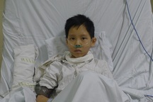 Cháu bé Nguyễn Thành Đạt ghép tim đã cai được máy thở