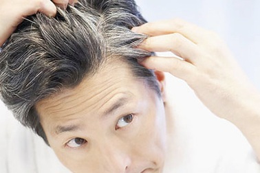 Ăn mặn dễ dẫn đến bạc tóc