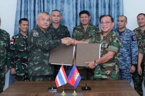 Campuchia - Thái Lan nhất trí rút dần vũ khí hạng nặng khỏi biên giới