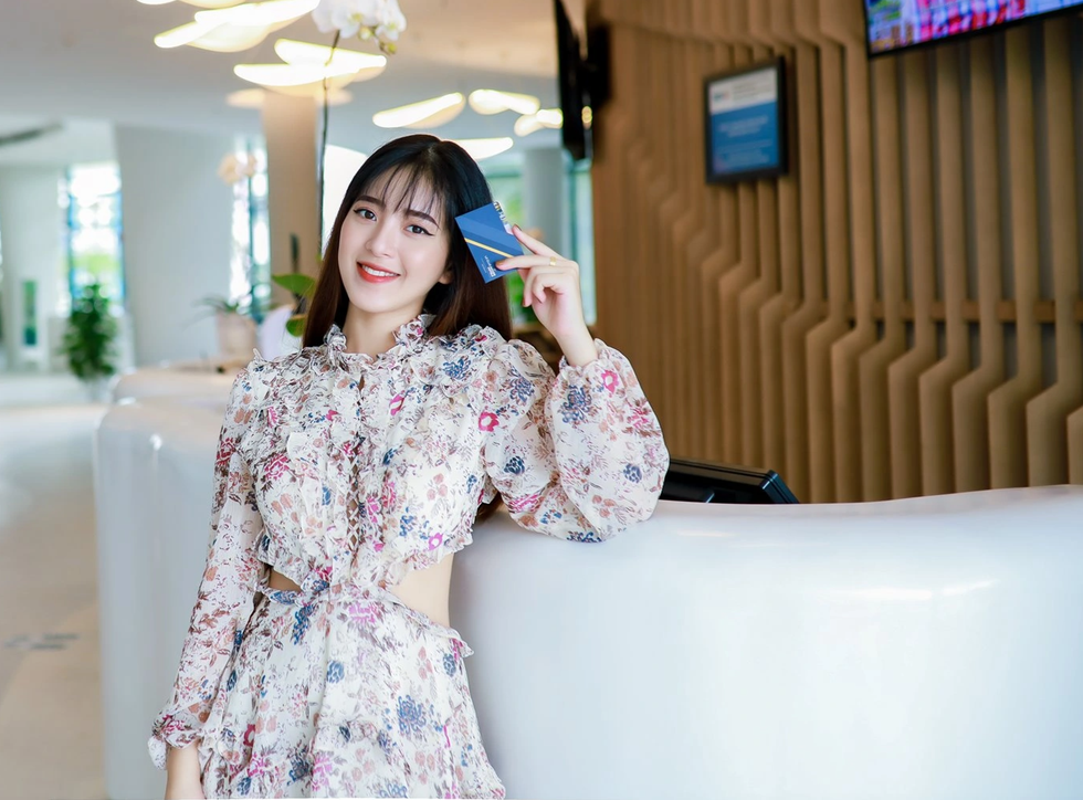 Hà Nội: Chuyện tình của nhân viên xinh đẹp được chủ tịch chấm làm con dâu - 6 Hà Nội: Chuyện tình của nhân viên xinh đẹp được chủ tịch chấm làm con dâu - 6