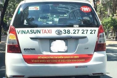 Ngăn cản Uber và Grab chỉ thể hiện "tầm nhìn hạn hẹp và nhóm lợi ích"