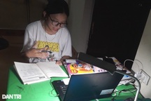 Nghe tiếng trống khuyến học, đồng loạt hơn 2.000 học sinh ngồi vào bàn học