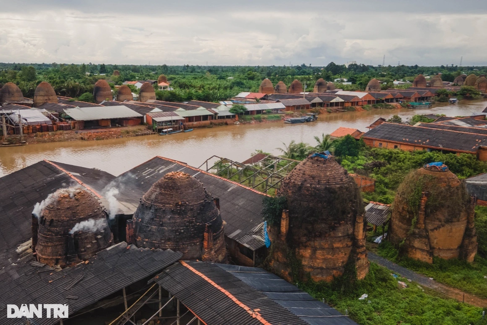 Nghề cạp đất mà ăn bên dòng Cổ Chiên - 1 Nghề cạp đất mà ăn bên dòng Cổ Chiên - 1