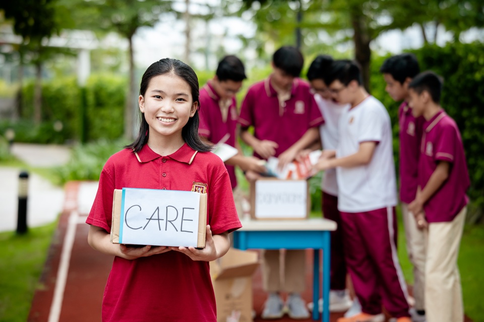 Mẹ và con - câu chuyện của 2 thế hệ trưởng thành tại VAS - 4 Mẹ và con - câu chuyện của 2 thế hệ trưởng thành tại VAS - 4