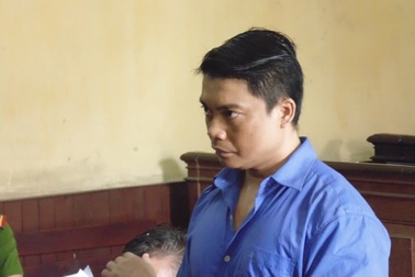 Giả danh sĩ quan quân đội để buôn bán ma túy, vũ khí