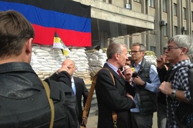 OSCE mất liên lạc với nhóm quan sát viên ở Donetsk